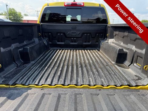 Used 2024 Chevrolet Colorado Trail Boss w/ Technology Package AWD/4WD image 34