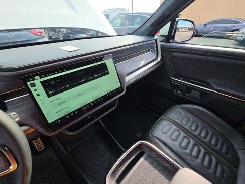 Used 2023 Rivian R1S Adventure AWD/4WD image 5