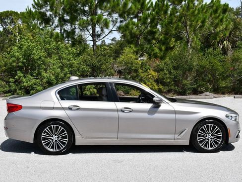Used 2017 BMW 530i RWD image 31