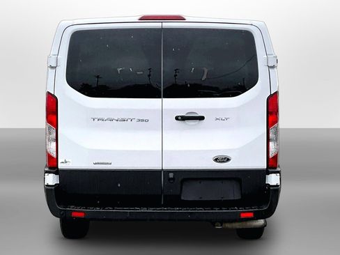 Used 2023 Ford Transit 350 XLT image 4