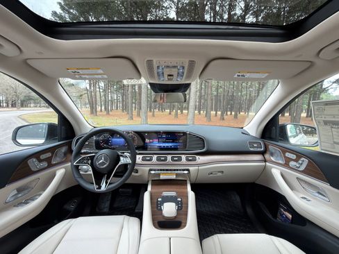 New 2026 Mercedes-Benz GLE 350 4MATIC image 2