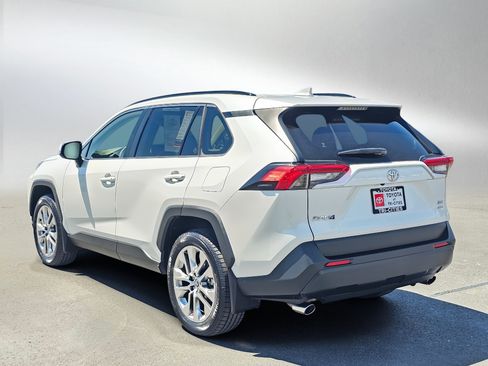Used 2023 Toyota RAV4 XLE Premium AWD/4WD image 3