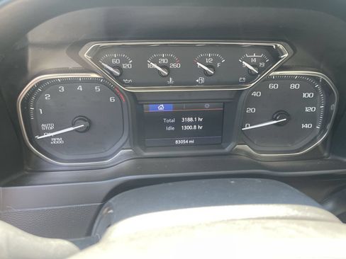 Used 2020 GMC Sierra 1500 Elevation w/ Elevation Value Package AWD/4WD image 8