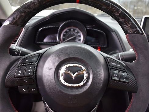 Used 2014 MAZDA MAZDA3 i Grand Touring image 17