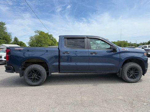Used 2019 Chevrolet Silverado 1500 Custom Trail Boss w/ Custom Convenience Package AWD/4WD image 10