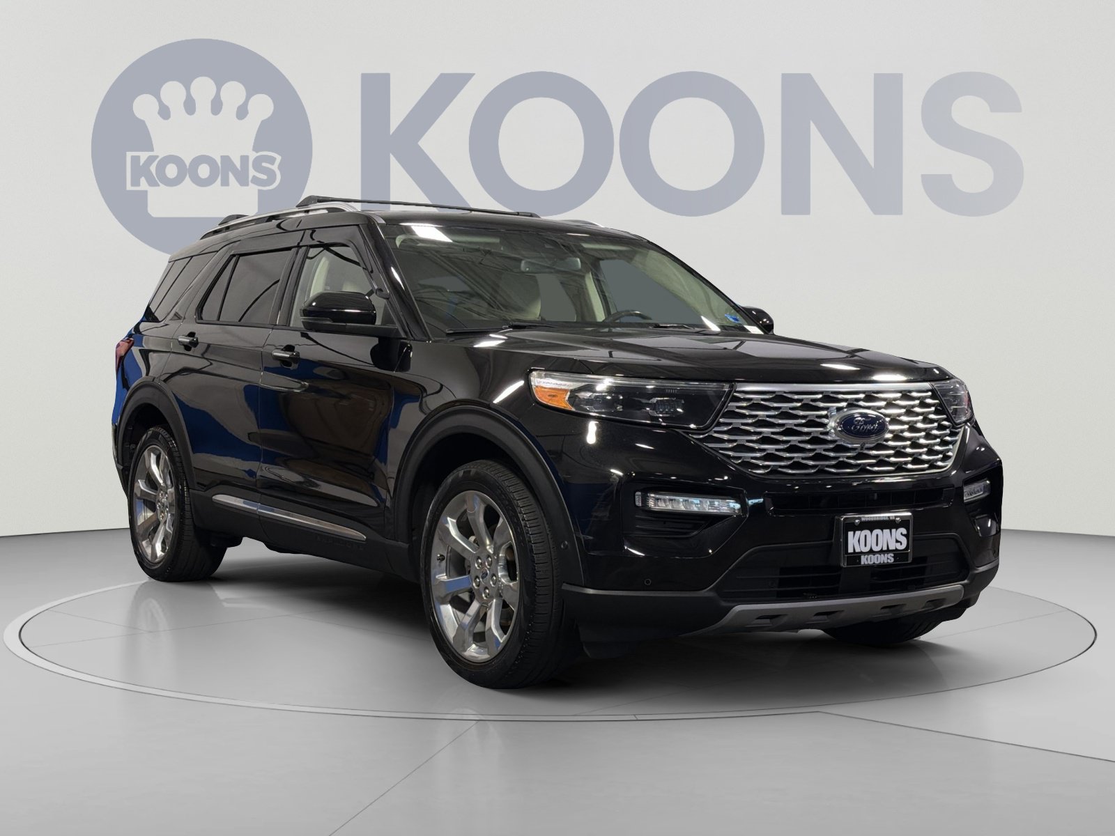 Used 2020 Ford Explorer Platinum w/ Premium Technology Package AWD/4WD image 10