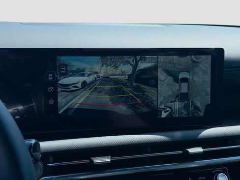 New 2025 Hyundai Santa Cruz XRT AWD/4WD image 11