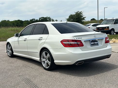 Used 2011 Mercedes-Benz E 350 4MATIC Sedan image 6