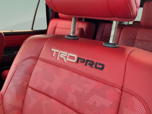 Used 2025 Toyota Sequoia TRD Pro AWD/4WD image 21