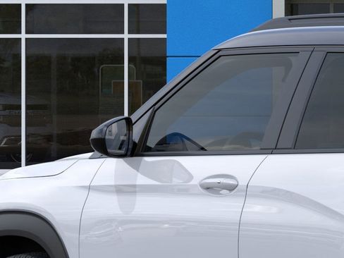 New 2025 Chevrolet TrailBlazer RS w/ Convenience Package image 12