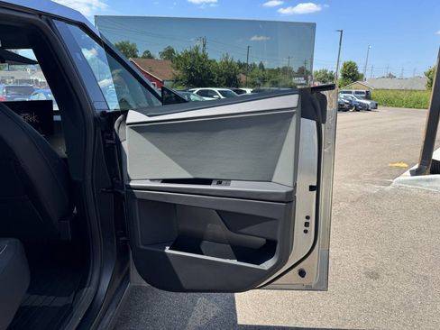 Used 2024 Tesla Cybertruck AWD Crew Cab image 16