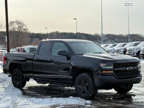 Used 2018 Chevrolet Silverado 1500 W/T image 30