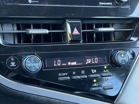 Certified 2021 Toyota Camry LE FWD image 20