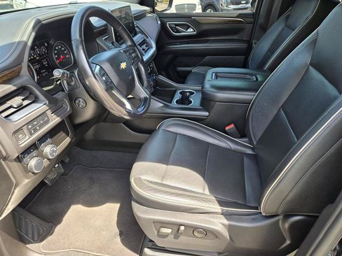 Used 2021 Chevrolet Suburban Premier AWD/4WD image 15