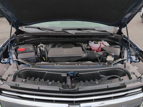 New 2026 Chevrolet Suburban Premier w/ Sun And Tow Package image 29