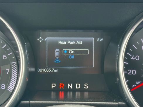 Used 2019 Ford Mustang Coupe w/ Equipment Group 101A RWD image 27