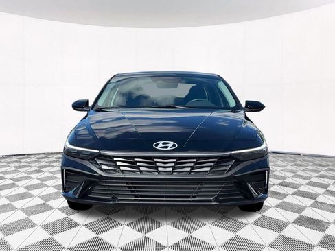 New 2026 Hyundai Elantra SE image 19