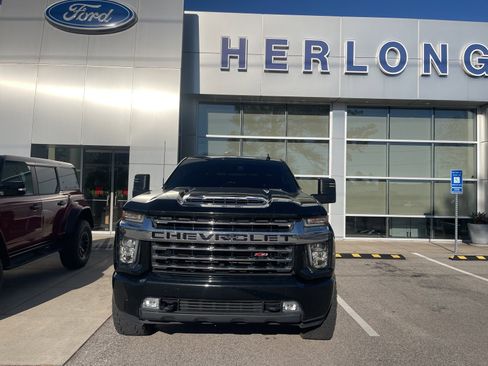 Used 2022 Chevrolet Silverado 2500 LTZ w/ LTZ Convenience Package image 2