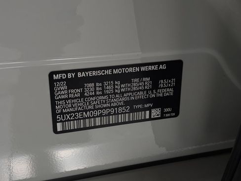 Used 2023 BMW X7 xDrive40i w/ Executive Package AWD/4WD image 49