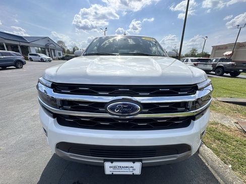 Used 2024 Ford Expedition Limited AWD/4WD image 28