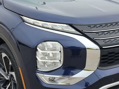 Used 2024 Mitsubishi Outlander SE FWD image 9