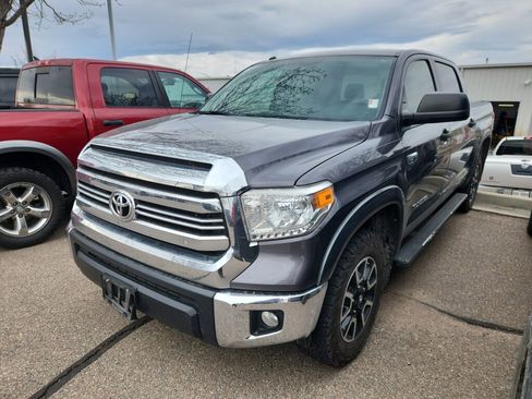 Used 2017 Toyota Tundra SR5 w/ TRD Off Road Package image 3