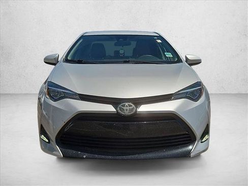 Used 2018 Toyota Corolla LE w/ LE Premium Package FWD image 2