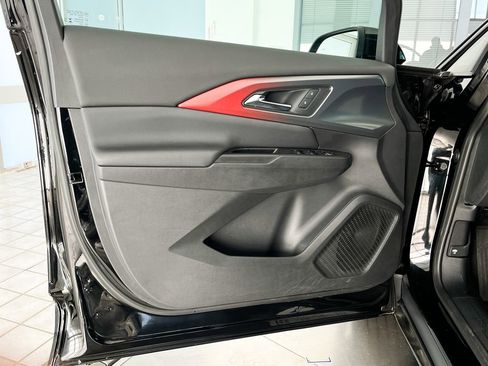 Certified 2024 Chevrolet Equinox EV RS image 14