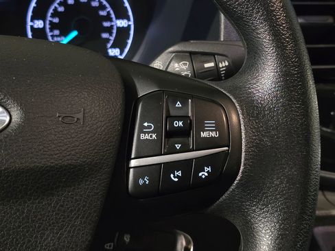 Used 2023 Ford Transit 350 XLT image 31