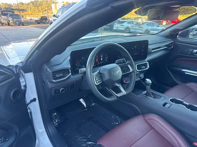 Used 2026 Ford Mustang Premium RWD image 9