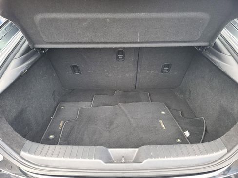 Used 2023 MAZDA MAZDA3 s FWD image 31