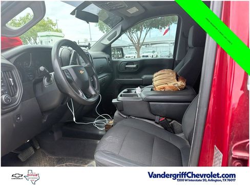 Used 2019 Chevrolet Silverado 1500 Custom w/ Custom Value Package AWD/4WD image 12