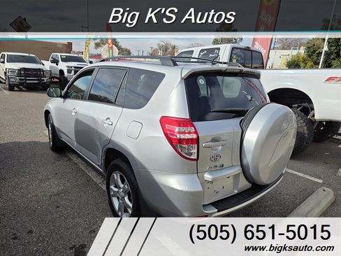 Used 2011 Toyota RAV4 4WD w/ Upgrade Value Pkg image 5