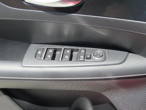 Used 2024 Kia Forte GT-Line FWD image 19