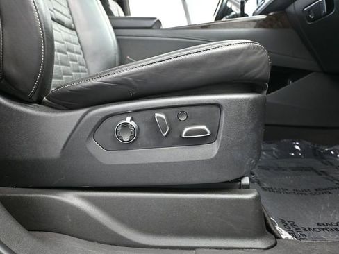 Used 2021 Cadillac Escalade ESV Premium Luxury Platinum image 63