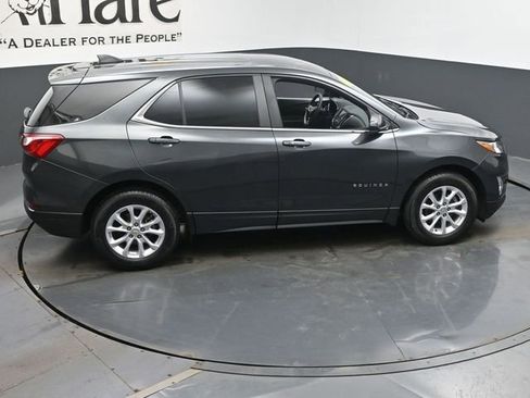 Used 2021 Chevrolet Equinox LT FWD image 39