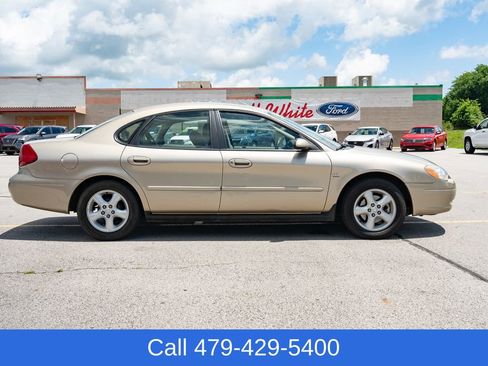 Used 2001 Ford Taurus SES FWD image 7