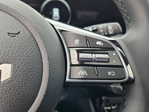 New 2026 Kia Seltos EX FWD image 28