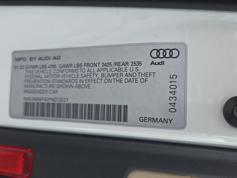 Used 2023 Audi A4 2.0T Premium w/ Convenience Package AWD/4WD image 19