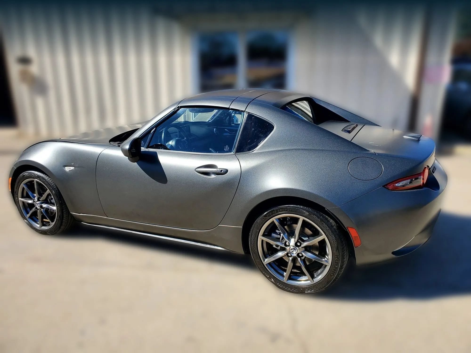 Used 2019 MAZDA MX-5 Miata RF Grand Touring RWD image 11