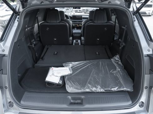 Certified 2026 INFINITI QX60 Sport w/ Dark Cargo Package AWD/4WD image 40