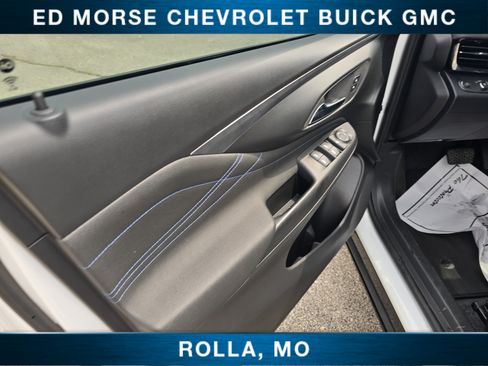 Certified 2025 Buick Envista Sport Touring FWD image 14