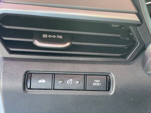 Certified 2023 Nissan Altima 2.5 SR AWD/4WD image 16