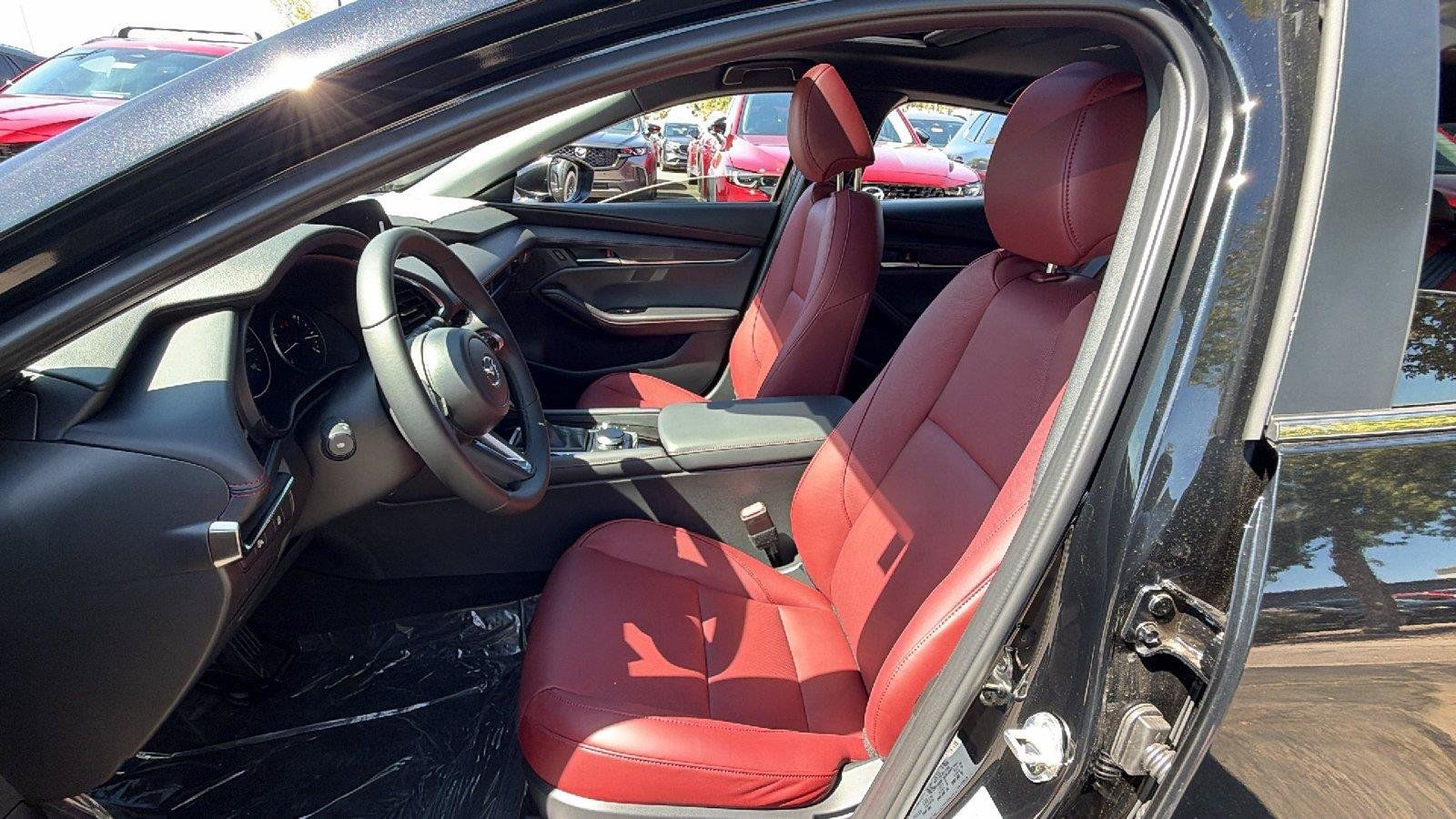 New 2026 MAZDA MAZDA3 Carbon AWD/4WD image 24