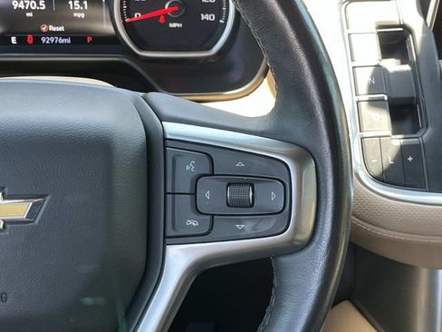 Used 2021 Chevrolet Tahoe Premier w/ Premium Package AWD/4WD image 16