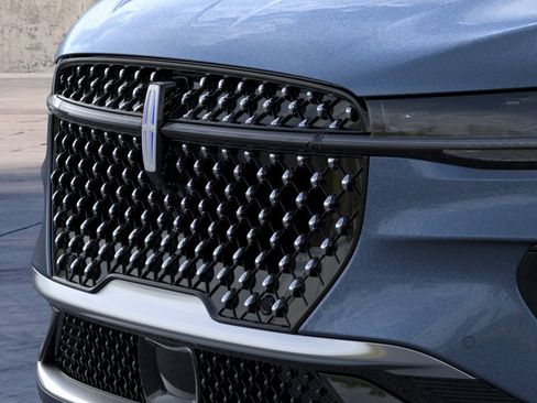 New 2026 Lincoln Nautilus Reserve AWD/4WD image 17