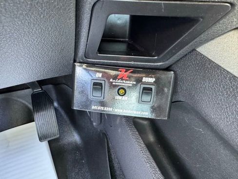 Used 2012 Ford F350 Lariat w/ Chrome Pkg image 23