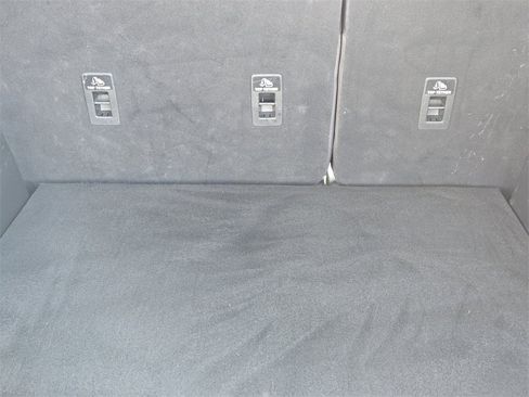 Used 2020 Ford Escape Titanium w/ Titanium Premium Package 2.0 image 24