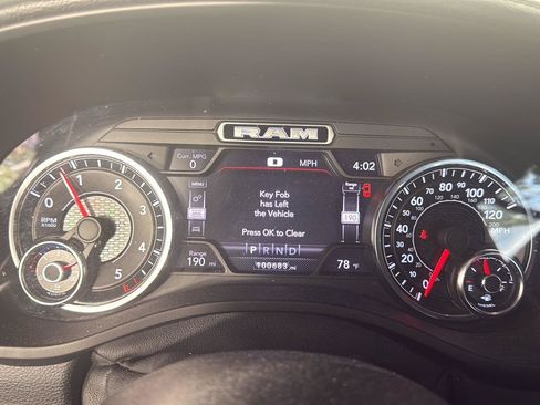 Used 2020 RAM 1500 Laramie w/ Sport Appearance Package AWD/4WD image 18