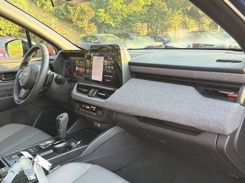 Used 2026 Subaru Outback Premium AWD/4WD image 19